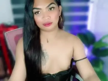 Fitfemme_anna  live sex cam