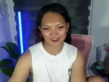 Fitfemme_anna  live sex cam
