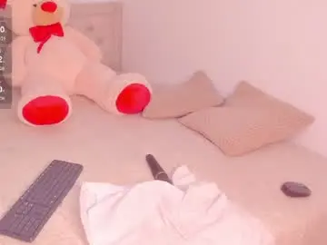 Gia_lennox  live sex cam