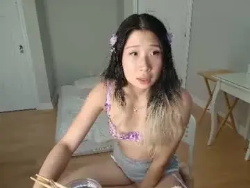 Jiwooe  live sex cam