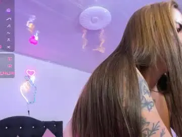 Lunakitty_tay  live sex cam