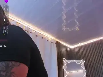 Lunakitty_tay  live sex cam