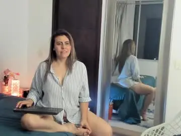 Maxzy_star  live sex cam