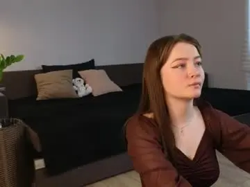 Milanakowall  live sex cam