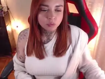 Natykors_m_  live sex cam