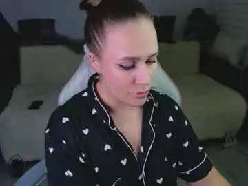Pepper_cat  live sex cam