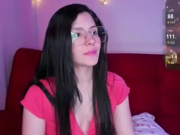 Petitemuse  live sex cam