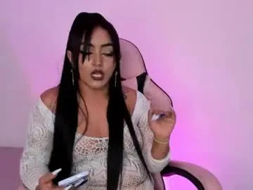 Renatawilsom  live sex cam