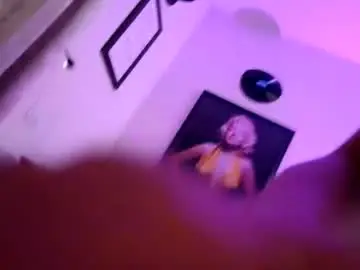 Roxynyes  live sex cam