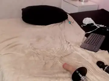 Sara17_  live sex cam