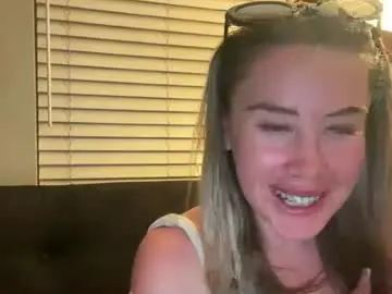 Socallily  live sex cam