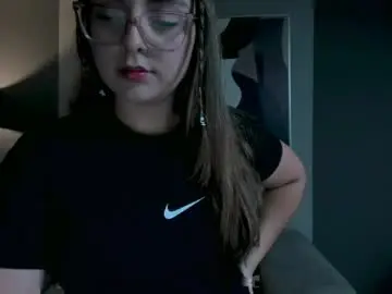 Allisonrogersx  live sex cam