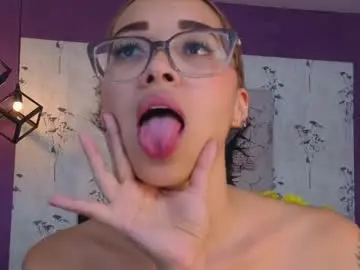 Antonella_mc  live sex cam