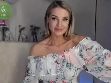 Babydollysx  live sex cam
