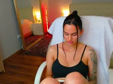 Divineluxe  live sex cam