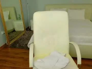 Divineluxe  live sex cam
