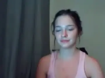 Evelinemagnetic  live sex cam