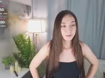 Isidrafausnaugh  live sex cam