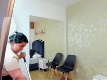 Lunaavelvets  live sex cam
