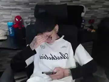 N3utro444  live sex cam