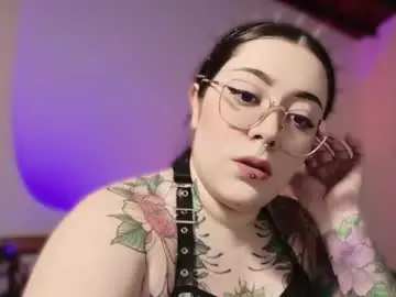 Nova_gara  live sex cam
