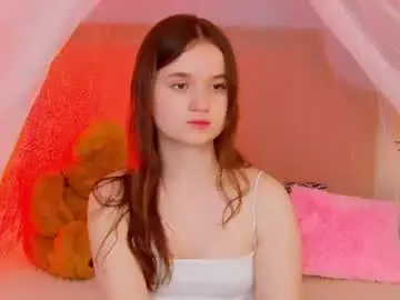 Strawbunnybite  live sex cam