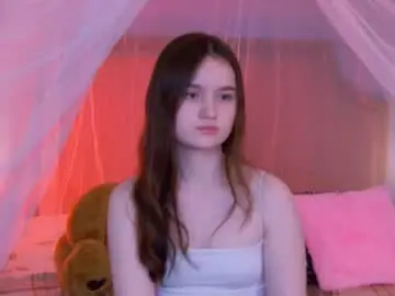 Strawbunnybite  live sex cam