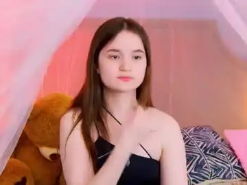 Strawbunnybite  live sex cam