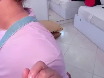 Tatikanyx  live sex cam