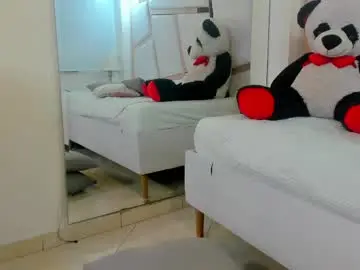 Tatikanyx  live sex cam
