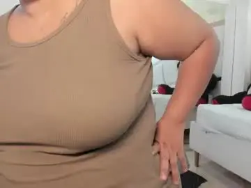 Tatikanyx  live sex cam