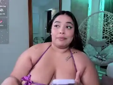 Tatikanyx  live sex cam