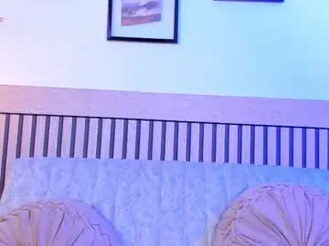 Alison_rous_  live sex cam