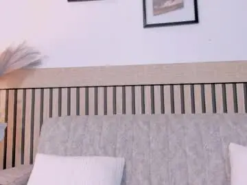 Alison_rous_  live sex cam