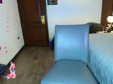 Ambaross  live sex cam