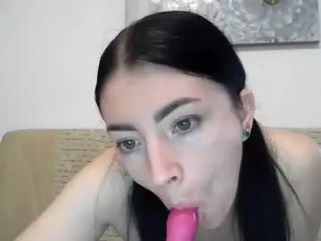 Avaskky  live sex cam