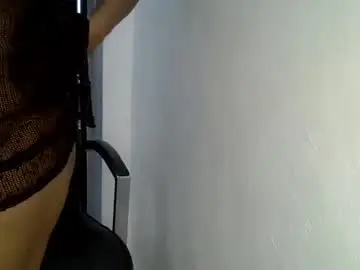 Bitchtopia7  live sex cam