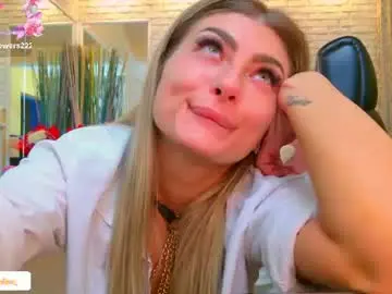 Blondeceline  live sex cam