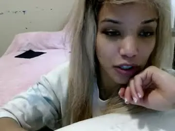 Camel2point0  live sex cam