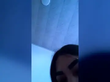 Dark_shine420  live sex cam