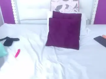 Fat_naughtyass  live sex cam