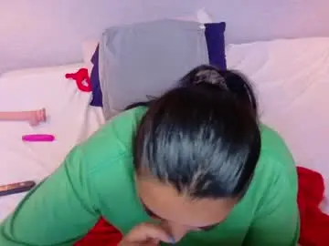 Fat_naughtyass  live sex cam