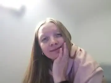 Julietka  live sex cam