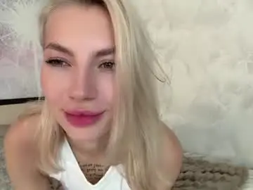 Leomaainslie  live sex cam