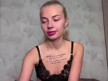 Leomaainslie  live sex cam