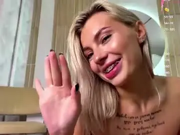 Leomaainslie  live sex cam