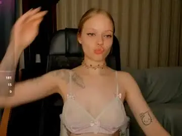 Lovemelulu  live sex cam
