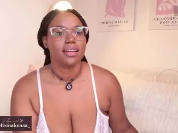 Makenaa_  live sex cam