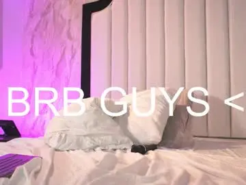 Mia_coliin  live sex cam