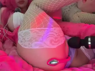 Myluvekai  live sex cam